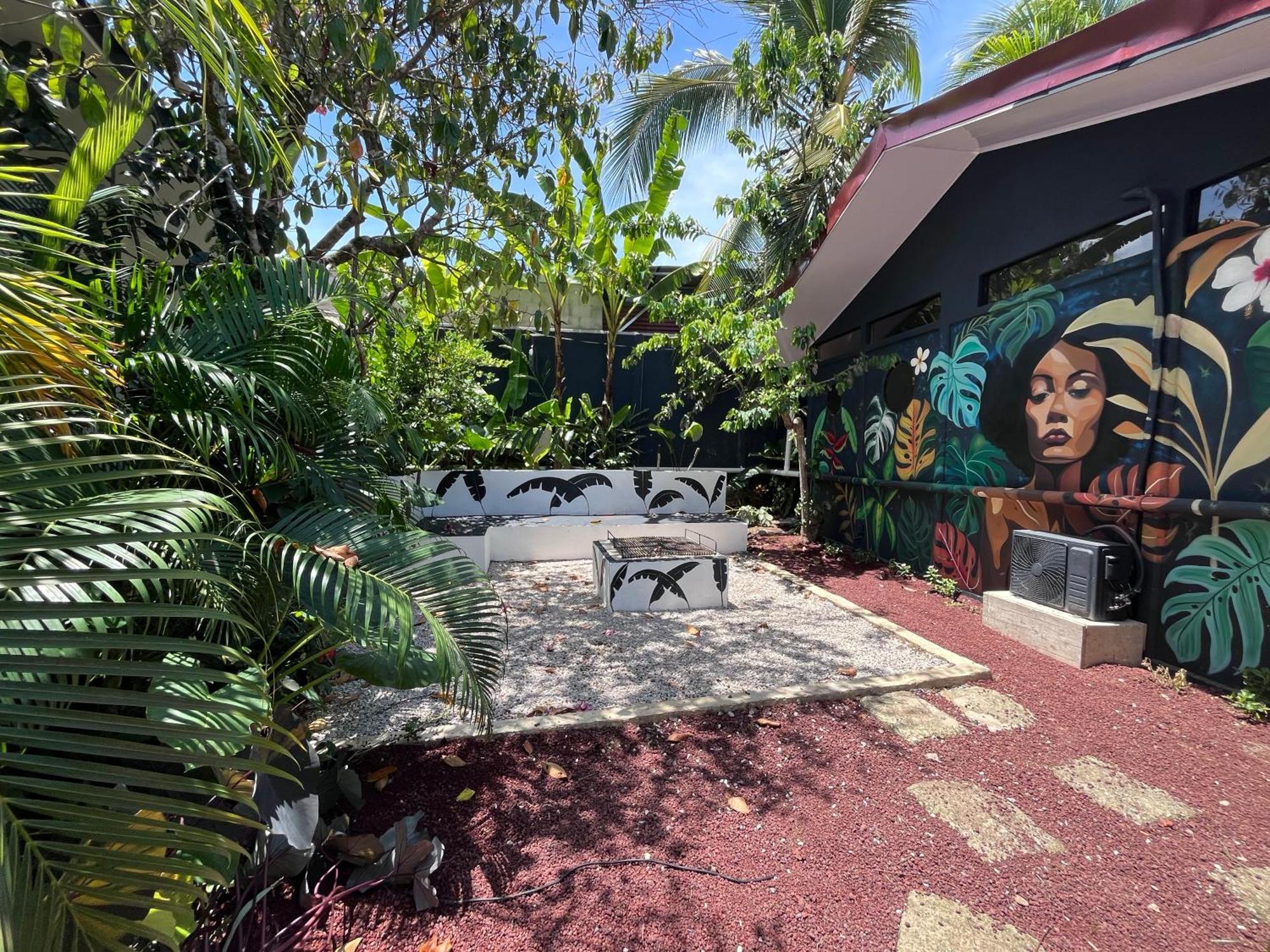 Mecca Hotel Puerto Viejo de Talamanca Eksteriør billede